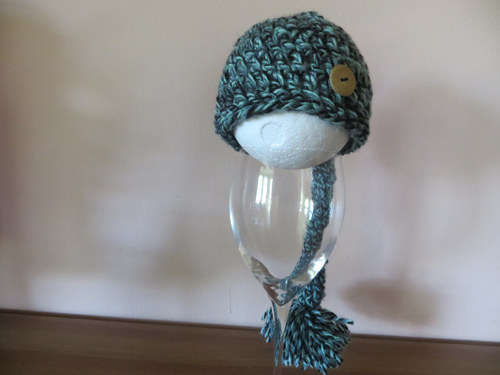 Háčkovaná skřítkovská čepička newborn — foto 3