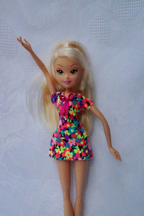 Šaty pro Winx — foto 3