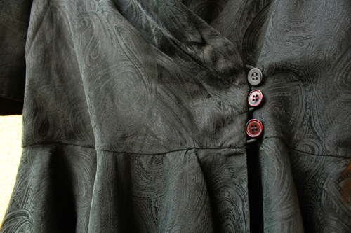 Hedvábné vintage peplum — foto 3