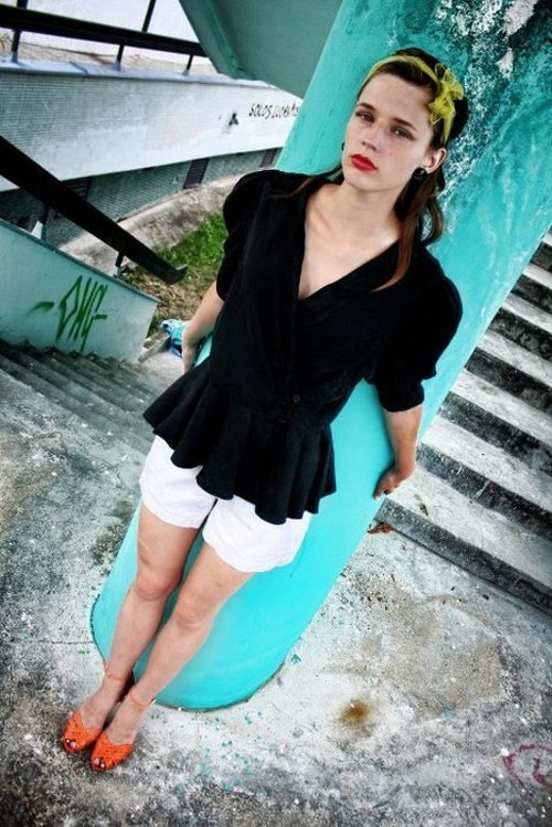 Hedvábné vintage peplum — foto 4