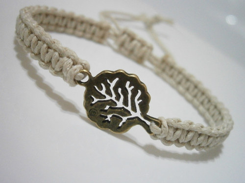 Béžový náramek se stromem - unisex (macramé) — foto 3