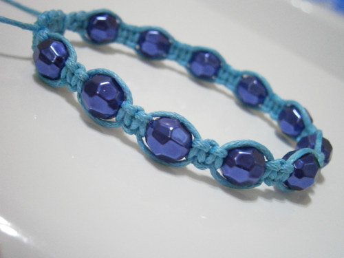 Modrý elegantní náramek (macramé) - unisex — foto 5