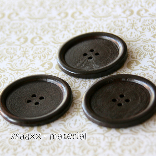 MAXI knoflík ~ 5cm ~ tmavě hnědý — foto 2