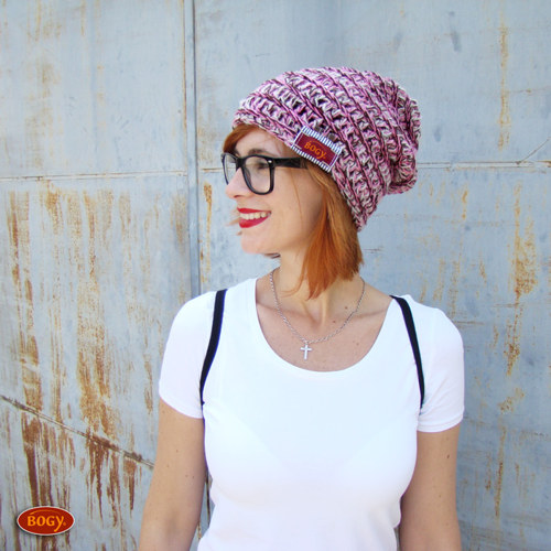 Háčkovaná žíhaná hučka - pink beanie — foto 2