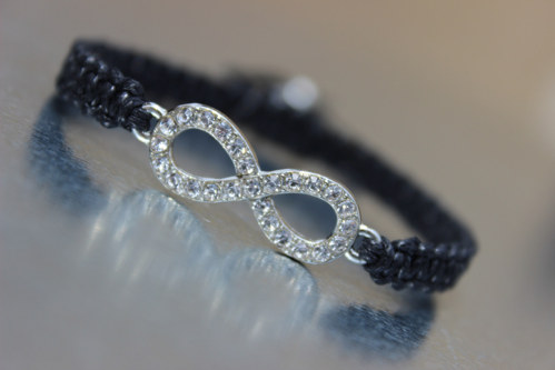 Infinity / Nekonečno.. Náramek macramé — foto 5