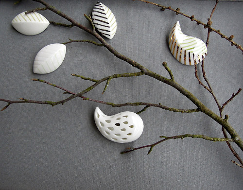 Leaves (porcelánové brože) — foto 6