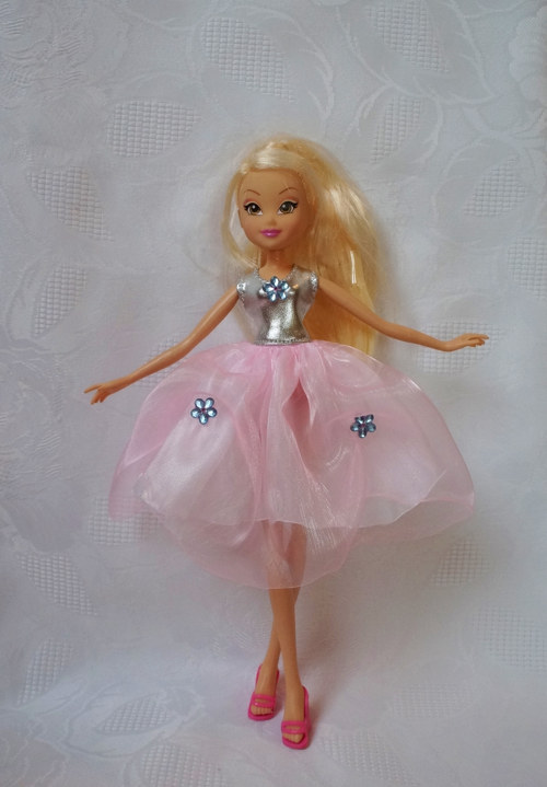 Šaty pro vílu Winx — foto 3