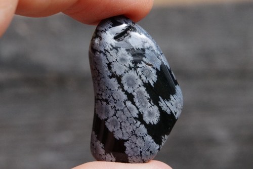 Obsidián sněžný B9410 — foto 2