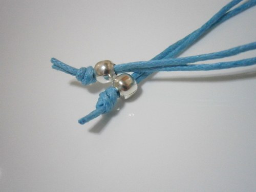"Dvojsrdíčko" náramek - tyrkysový (macramé) — foto 5