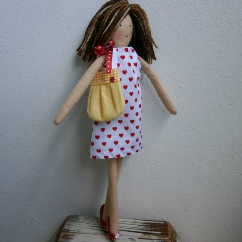 Šaty s doplňky pro Anti Barbie — foto 3