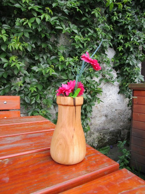 Dřevěná vázička — foto 2
