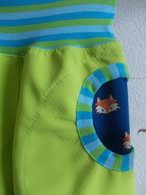 Softshellky Skladem vel.98 — foto 3