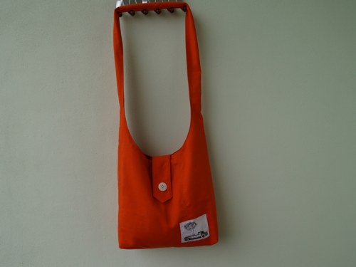 Oranžová kabelka — foto 4