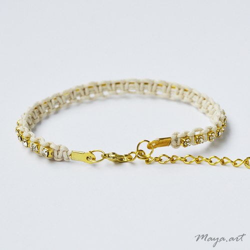 Béžový náramek "MACRAME BRACELET" s kamínky — foto 2