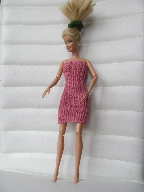 Společenské šatičky pro Barbie — foto 4