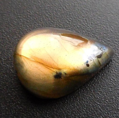 Labradorit - kabošon (22 x 15 x 8 mm) — foto 2