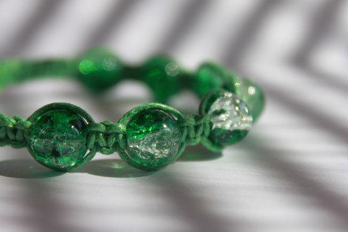 Miss green.. Náramek macrame/shamballa — foto 4