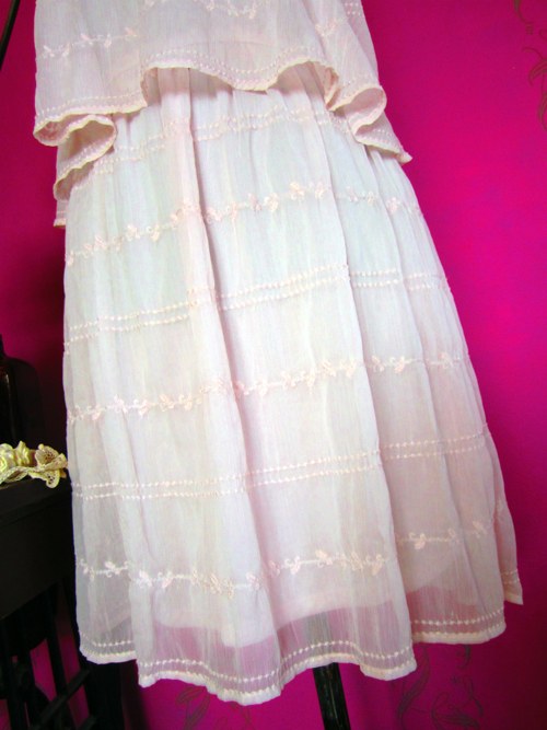 Šaty powder pink éterické — foto 3
