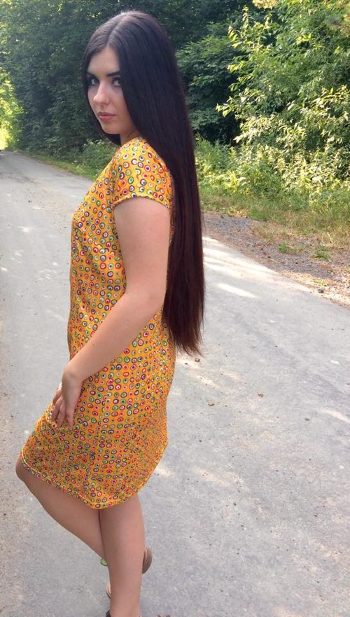 Šaty — foto 2