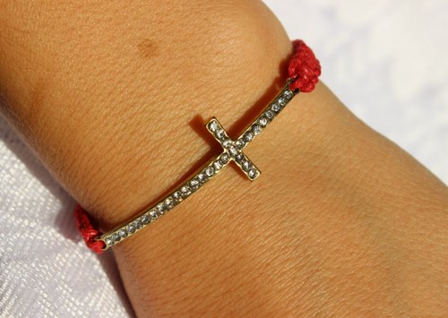 Kříž. Náramek makramé/shamballa — foto 6