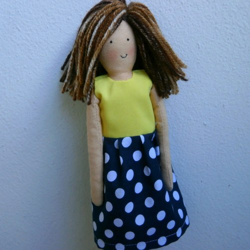 Šaty pro Anti Barbie — foto 4