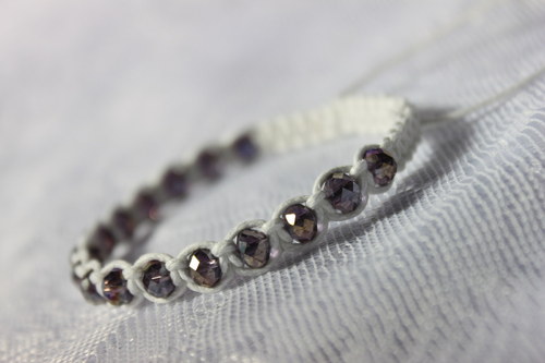 Sváteční.. Náramek makramé/shamballa — foto 3
