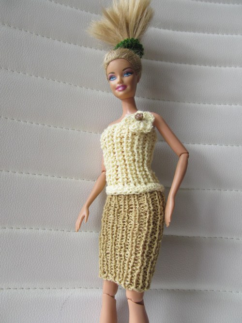 Šaty pro Barbie — foto 2