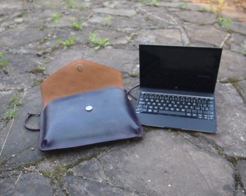 Kožený obal na tablet — foto 6