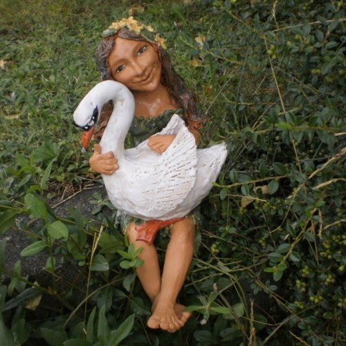 Vodnice Diana,s labutí,37cm — foto 2