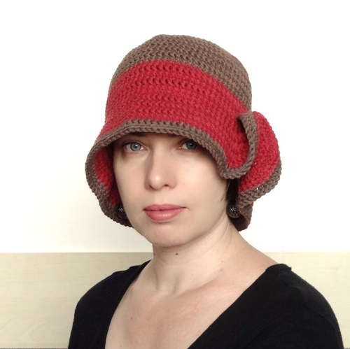 Madam Krajewska v midi - klobouk — foto 2