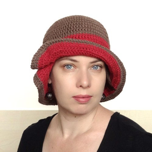 Madam Krajewska v midi - klobouk — foto 4