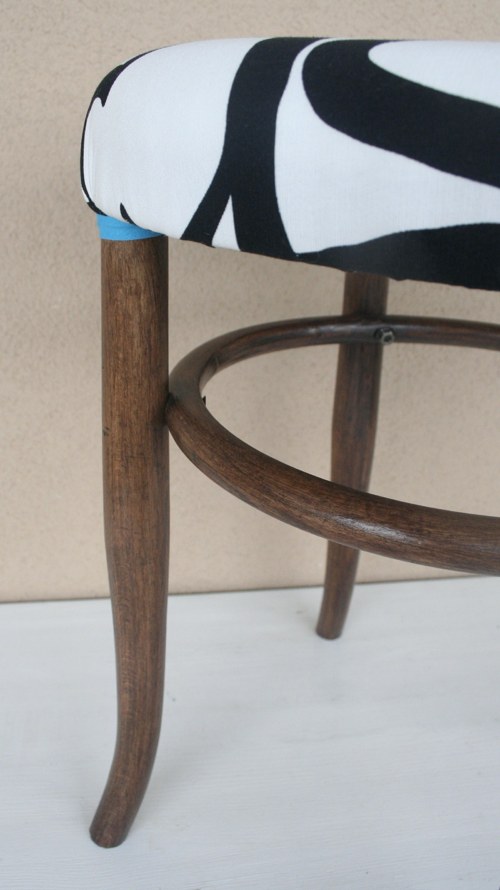 STOLIČKA THONET čalouněná — foto 3