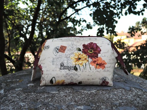 Kosmetická taštička "Romantické vlčí máky" — foto 2