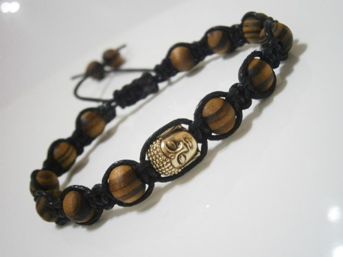 Pánský dřevěný náramek s buddhou (macramé) — foto 4