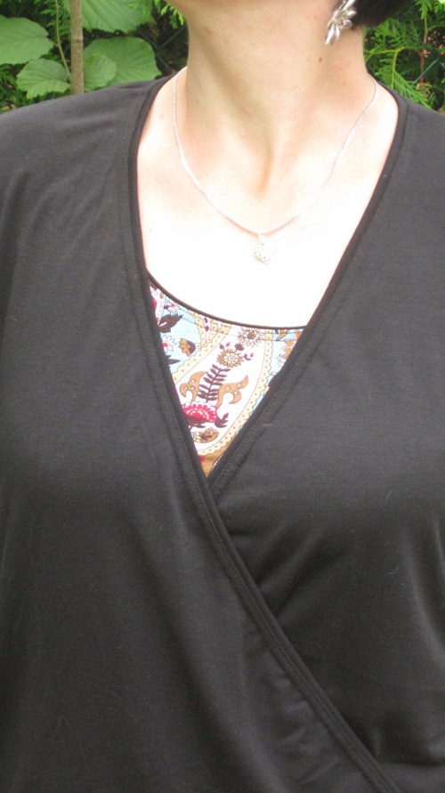 Překřížená halenka ,,Robin,, do gumy — foto 3