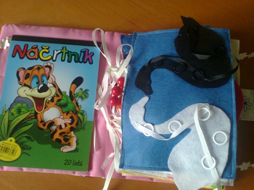 Quiet book s pastelkovníkem — foto 2