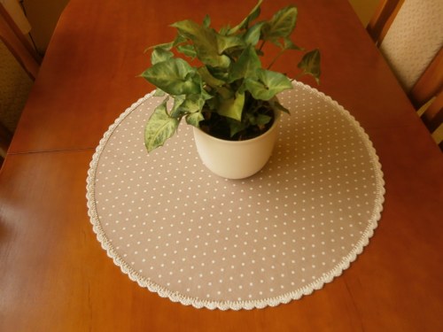 Kulatý ubrus 50 cm — foto 2