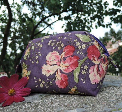 Kosmetická taštička "Irisy" — foto 2