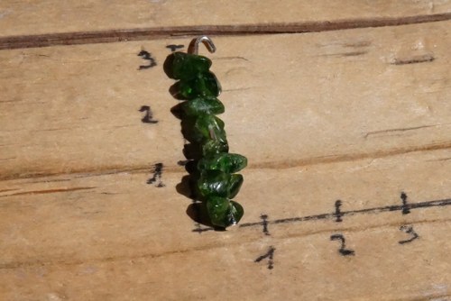 Zlomky chromdiopsidu D463 — foto 3