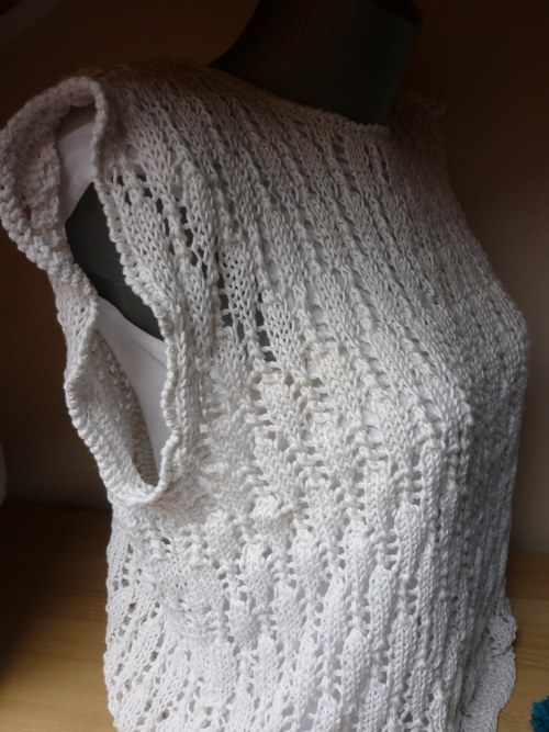 Pletené letní tričko — foto 3