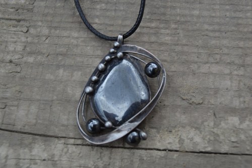 Hematitový talisman — foto 3