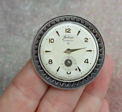Cream brooch — foto 2