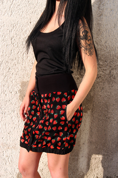 Sukně Erdbeeren — foto 2
