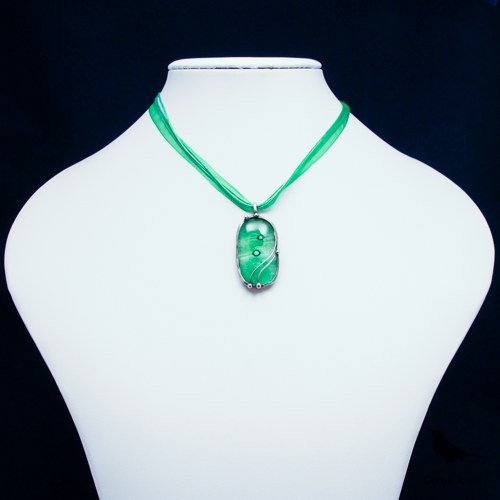 Minimalismus v zelené - náhrdelník — foto 4