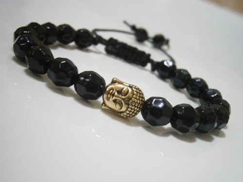 Černý náramek s buddhou (macramé) - Unisex — foto 3