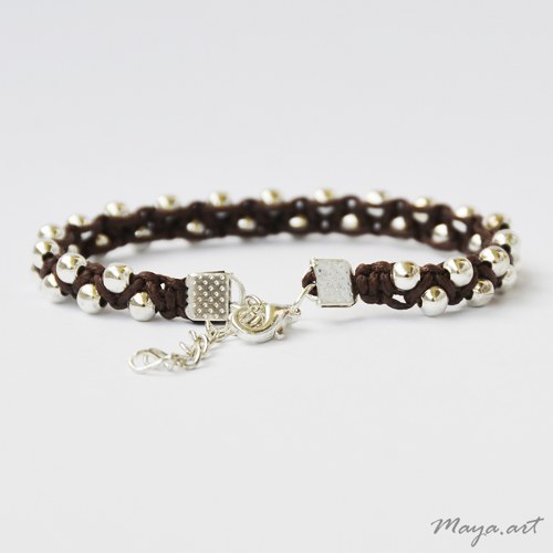 Hnědý náramek "MACRAME BRACELET" — foto 2