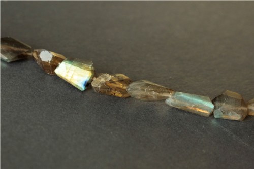 Labradorit broušené — foto 2
