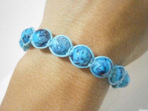 Tyrkysový náramek (macramé/shamballa) — foto 6