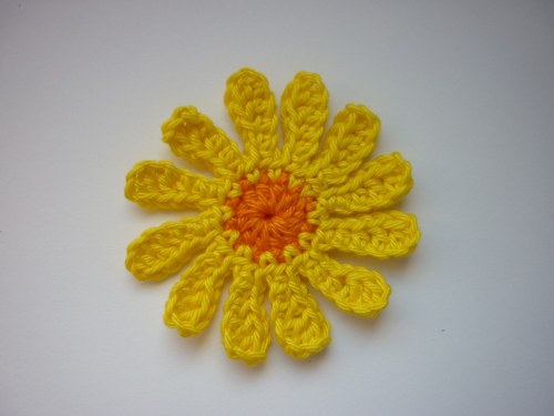 Háčkovaná gerbera malá - aplikace — foto 2