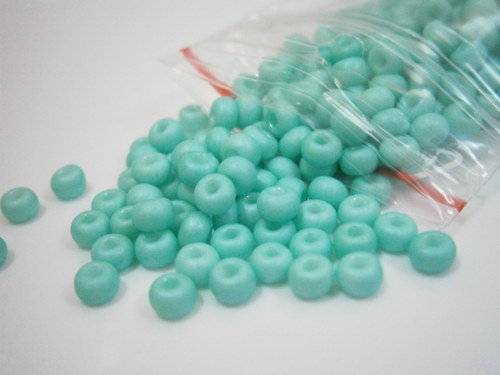 Tyrkysový rocail 4mm (20gr) — foto 2